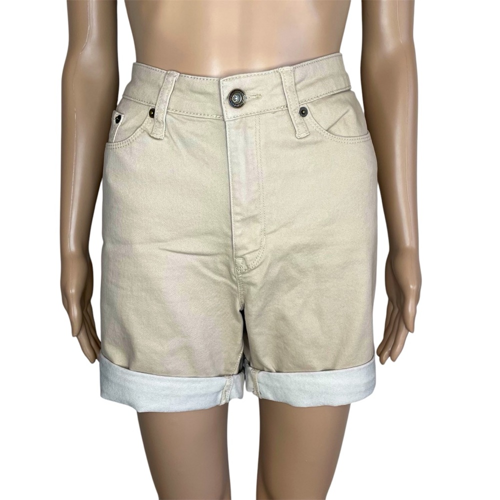 DKNY Jeans Solid Beige High Rise Cuffed Mid Length Casual Khaki Cargo Shorts